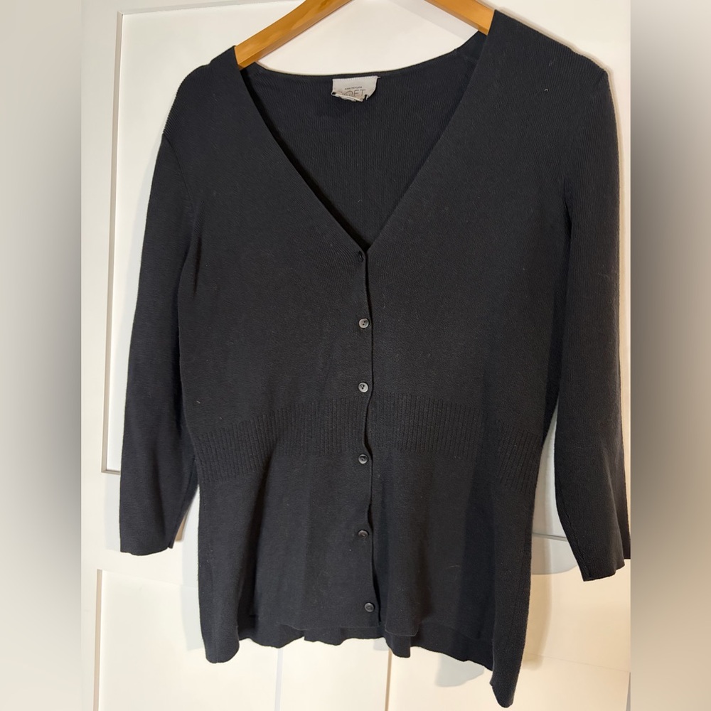 LOFT | Ann‎ Taylor Black V-Neck Button-Front Cardigan